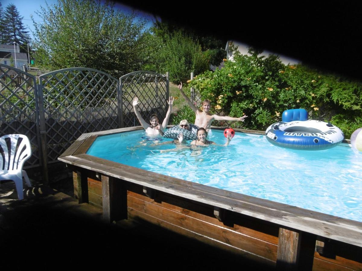 Le Chat Qui Peche B&B Chateauneuf-la-Foret Luaran gambar