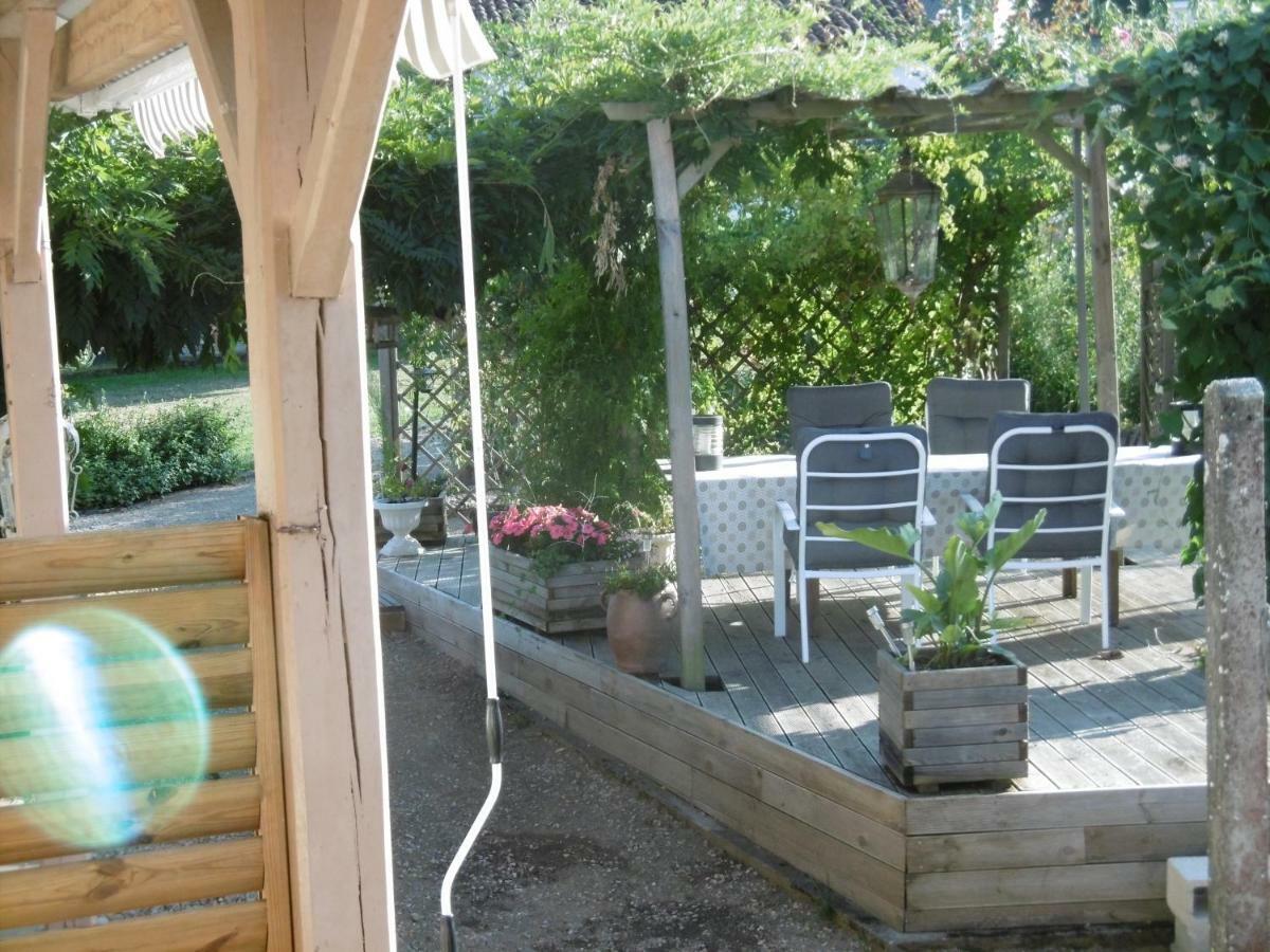 Le Chat Qui Peche B&B Chateauneuf-la-Foret Luaran gambar